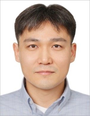 杏彩手机官方网站创新论坛第七百五十七讲（“弘扬爱国奋斗精神、建功立业新时代”系列活动)：L-DNA tetrahedron: a tumor-specific enzyme delivery platform